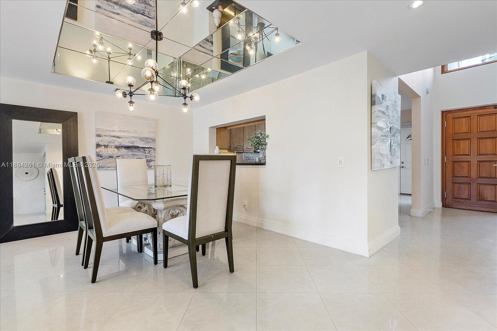 TOWNHOMES OF PORTSVIEW CO - Residential