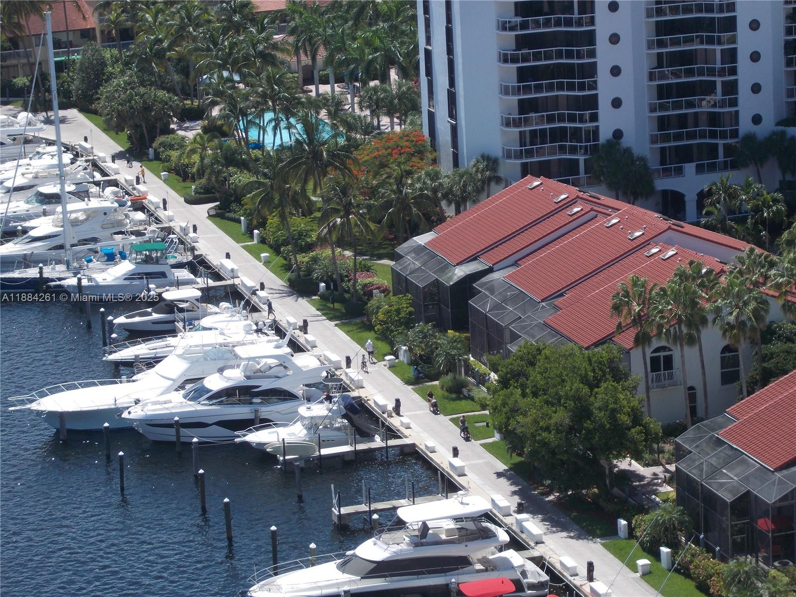 TOWNHOMES OF PORTSVIEW CO - Residential