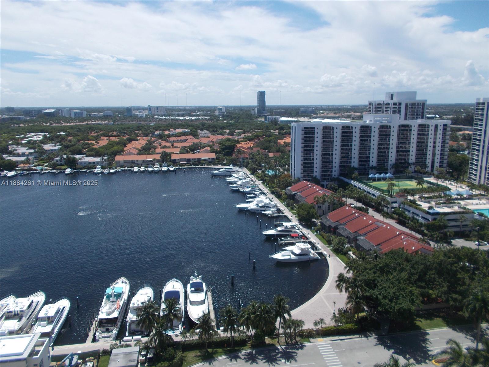 TOWNHOMES OF PORTSVIEW CO - Residential