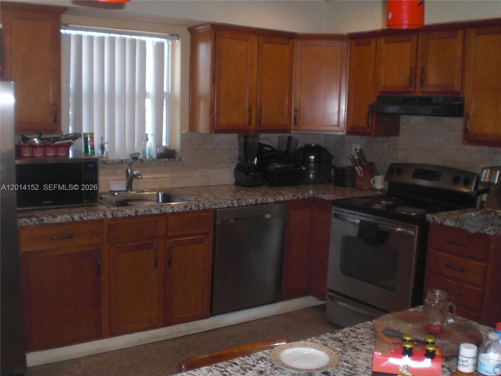 SUNRISE GOLF VILLAGE SEC - Residential