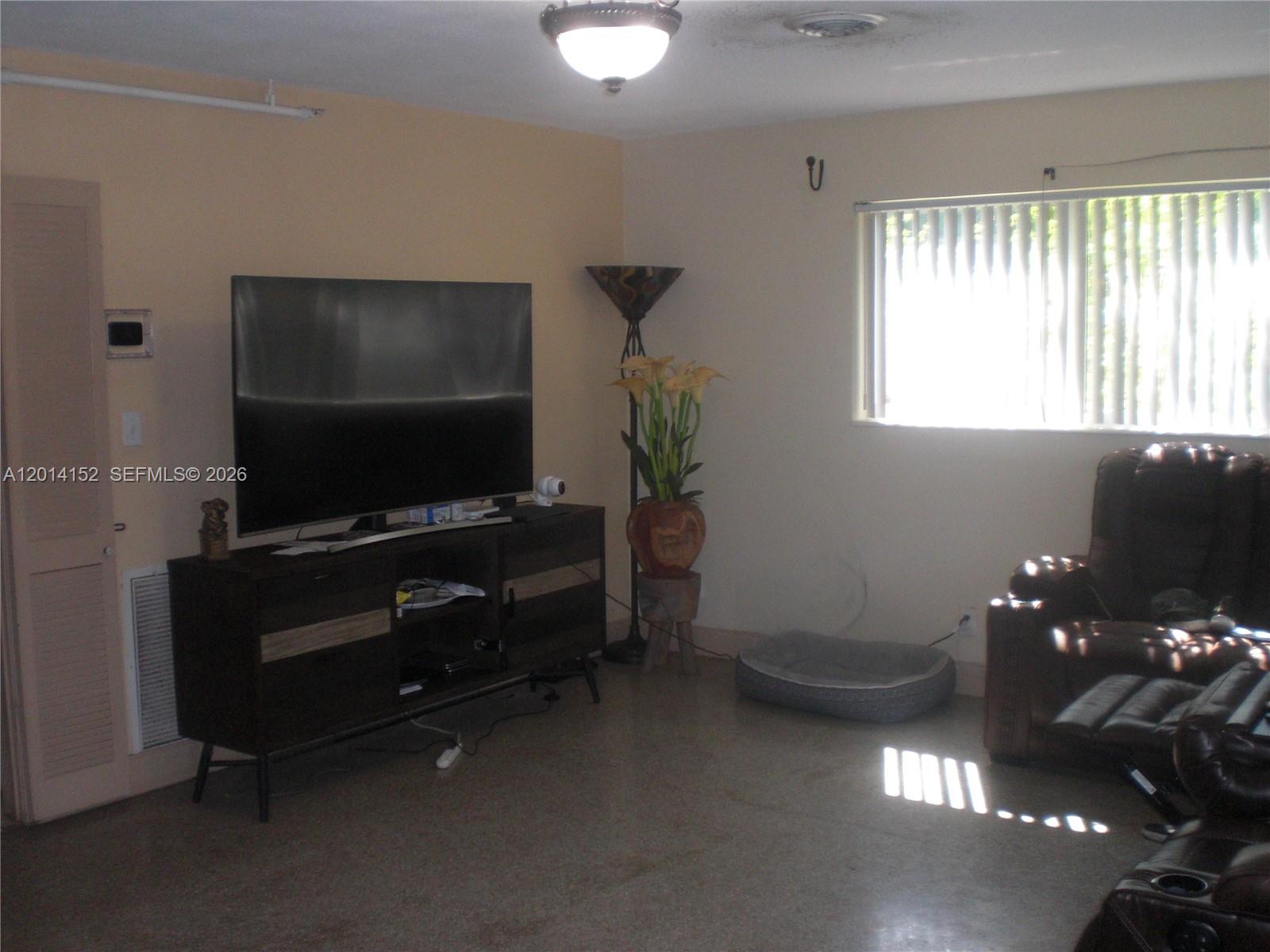 SUNRISE GOLF VILLAGE SEC - Residential