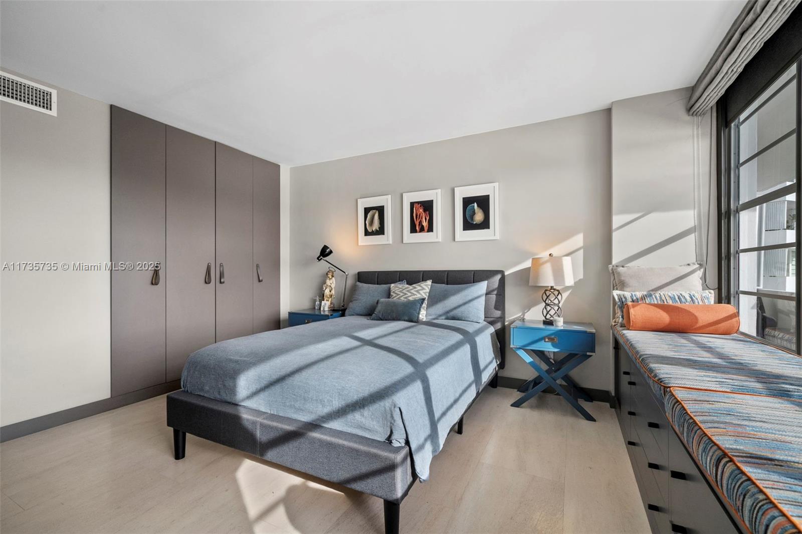 MEDITERRANEAN APARTMENTS - Residential