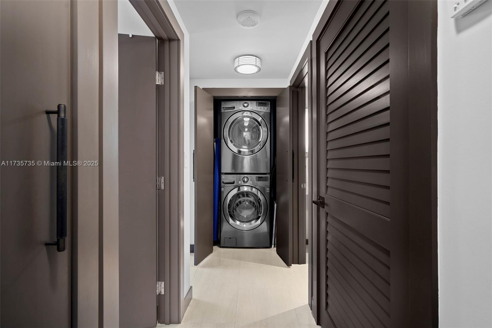 MEDITERRANEAN APARTMENTS - Residential