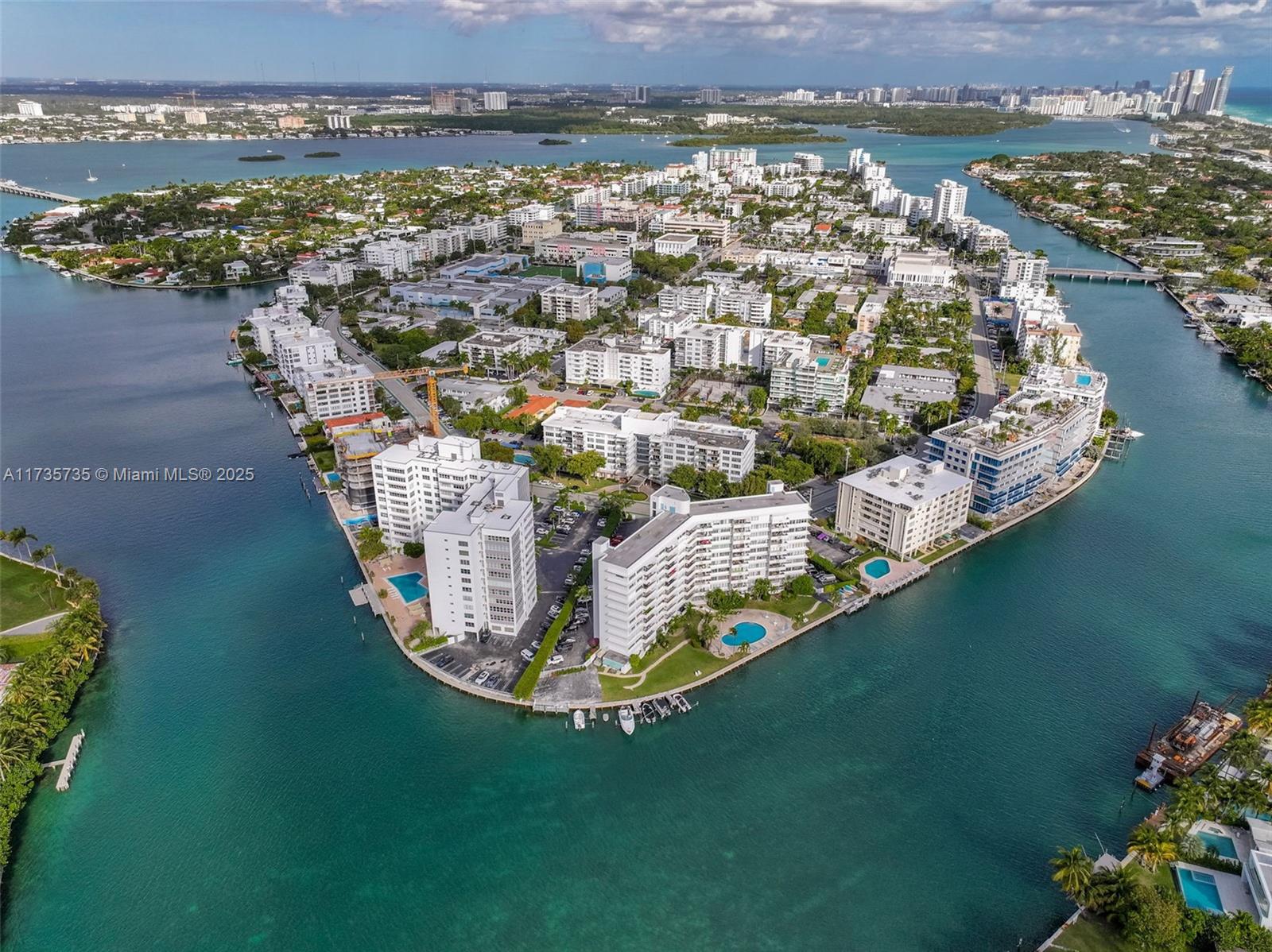 MEDITERRANEAN APARTMENTS - Residential