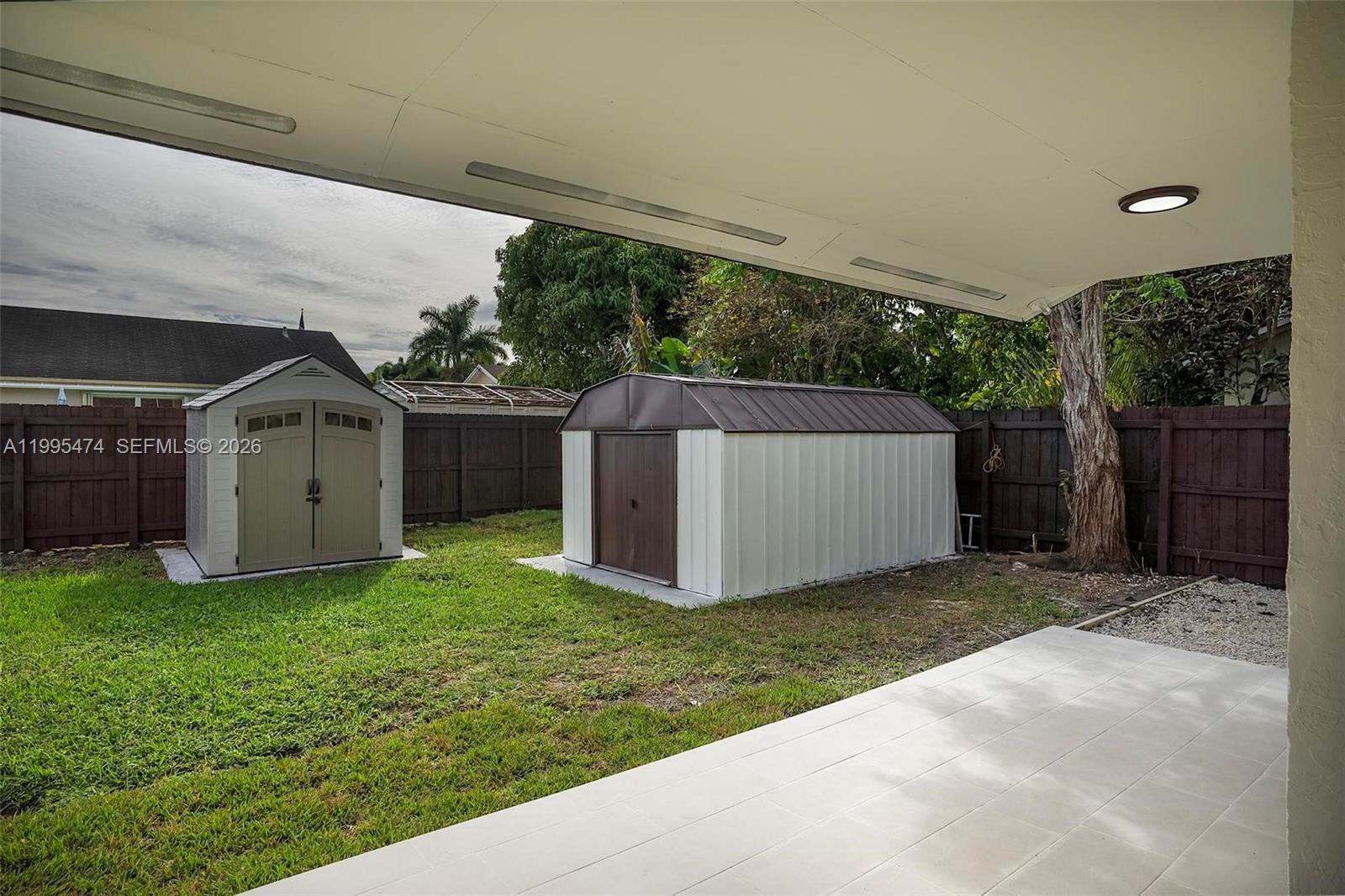 HARTFORD PLACE - Residential Lease