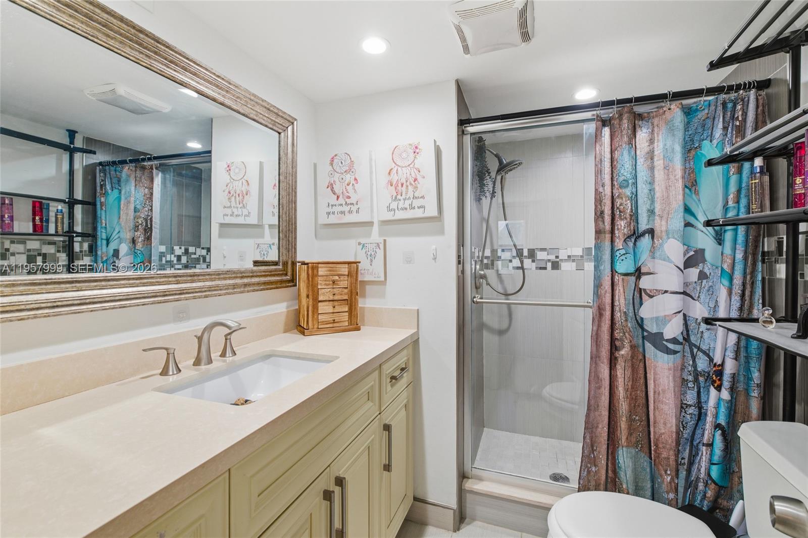 SUNRISE LAKES 168 CONDO - Residential