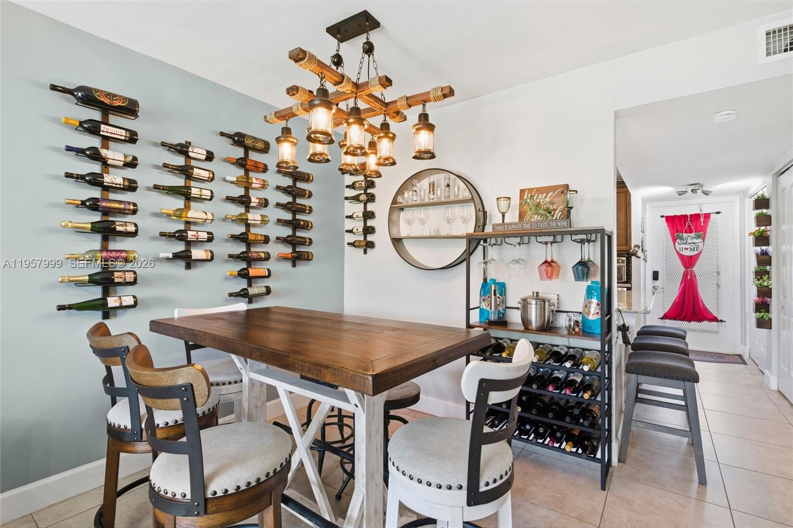 SUNRISE LAKES 168 CONDO - Residential