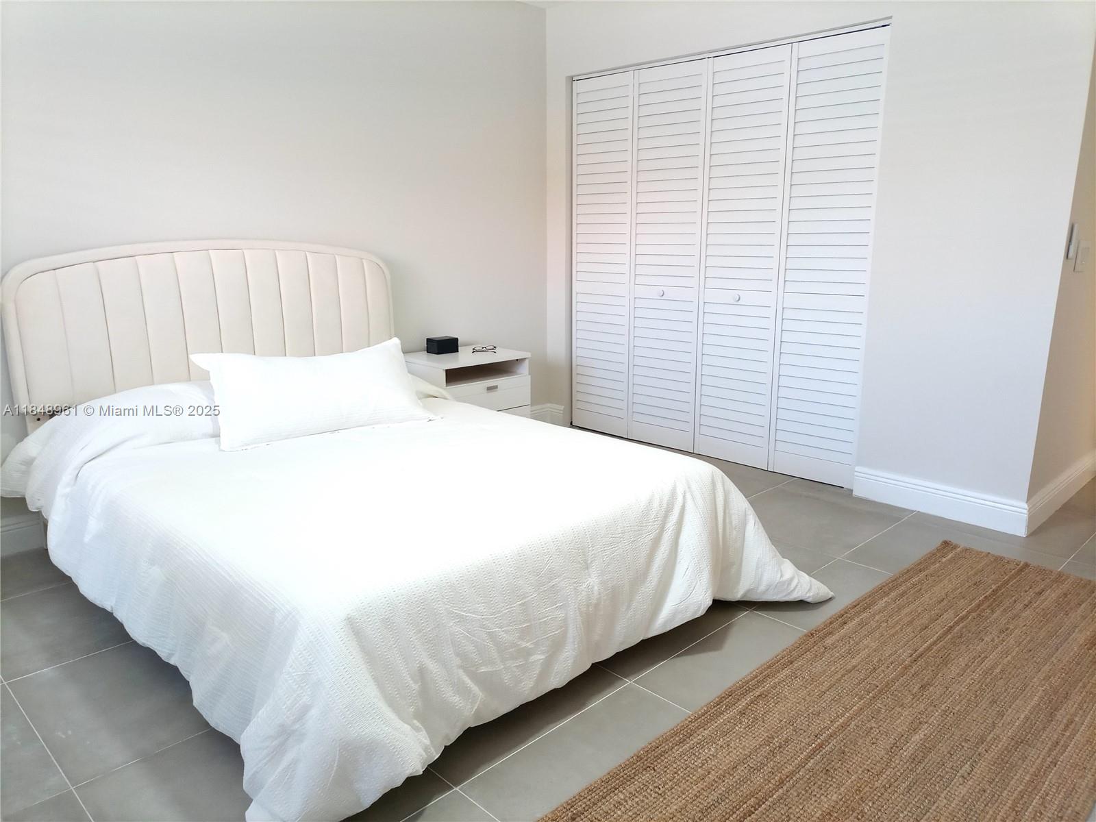 WELLINGTON OF WELLINGTON - Residential Lease