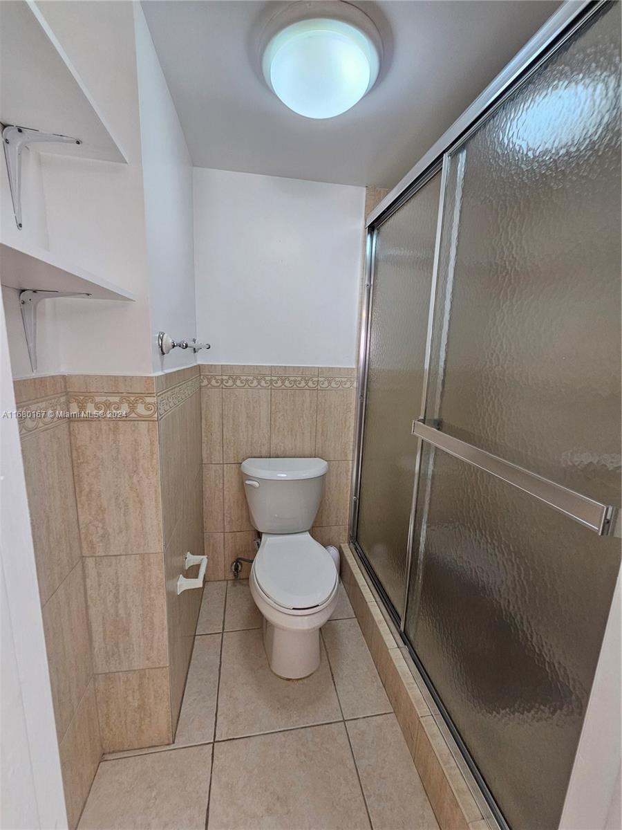 VISTA ALEGRE TOWNHOMES VI - Residential Lease