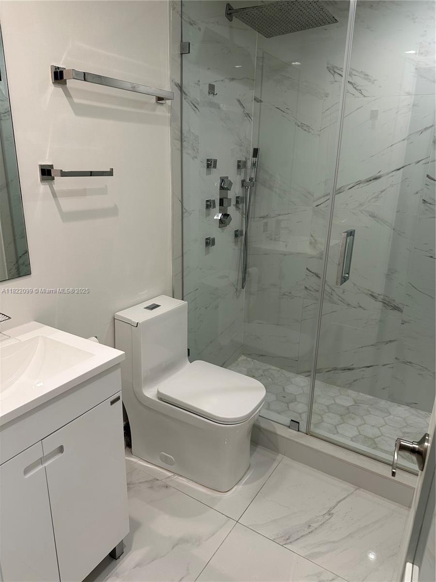 KENDALL WALK - Residential