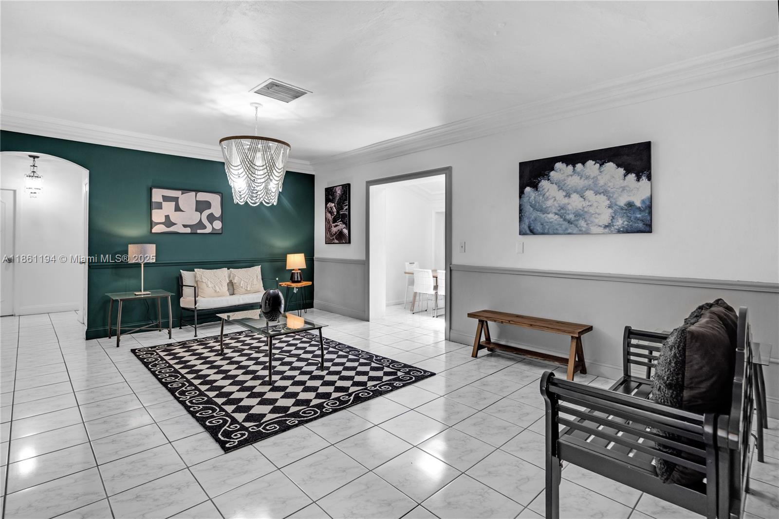 BRICKELL ESTATES - Residential