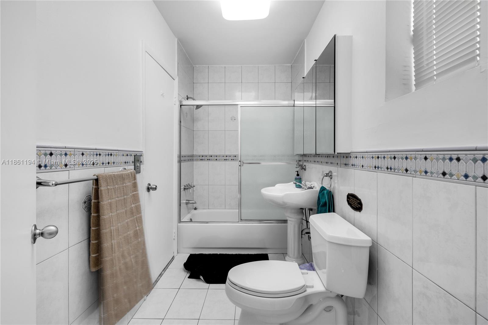 BRICKELL ESTATES - Residential