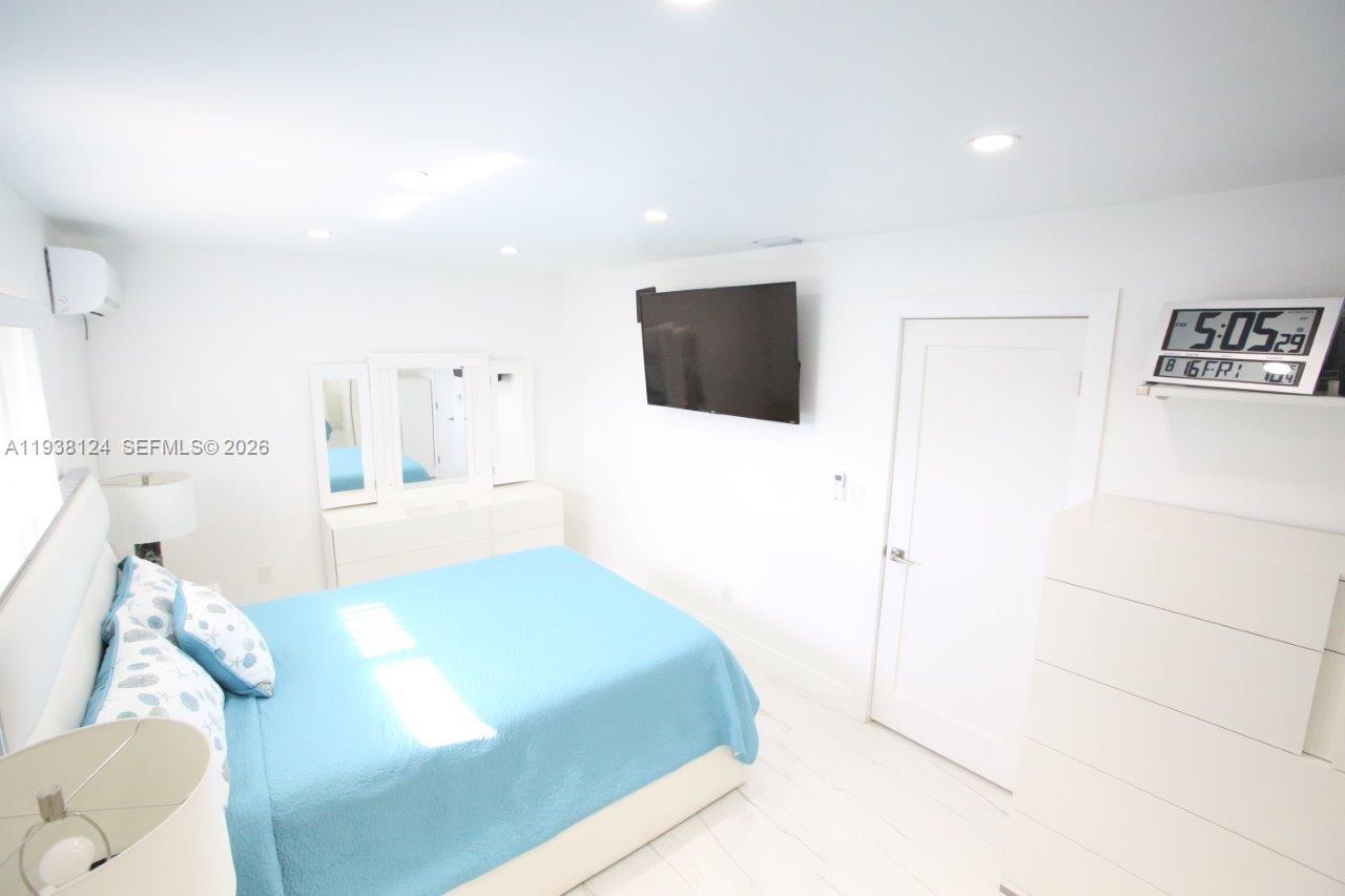 2ND REV PL OF INDUSTRIAL - Residential