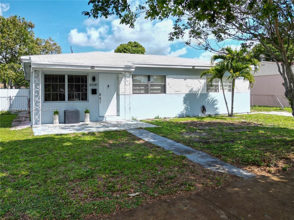 Photo of 6541 Miramar Pkwy, Miramar, FL 33023 (MLS # A11380142)