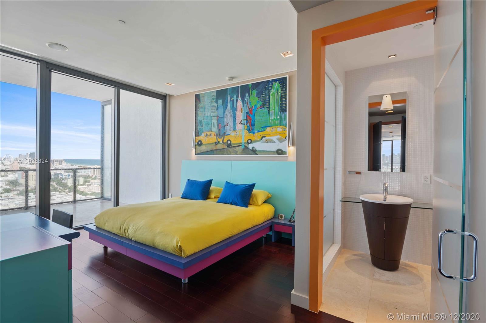 APOGEE CONDO - Residential