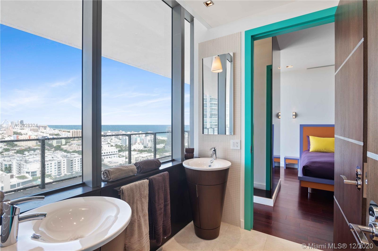 APOGEE CONDO - Residential