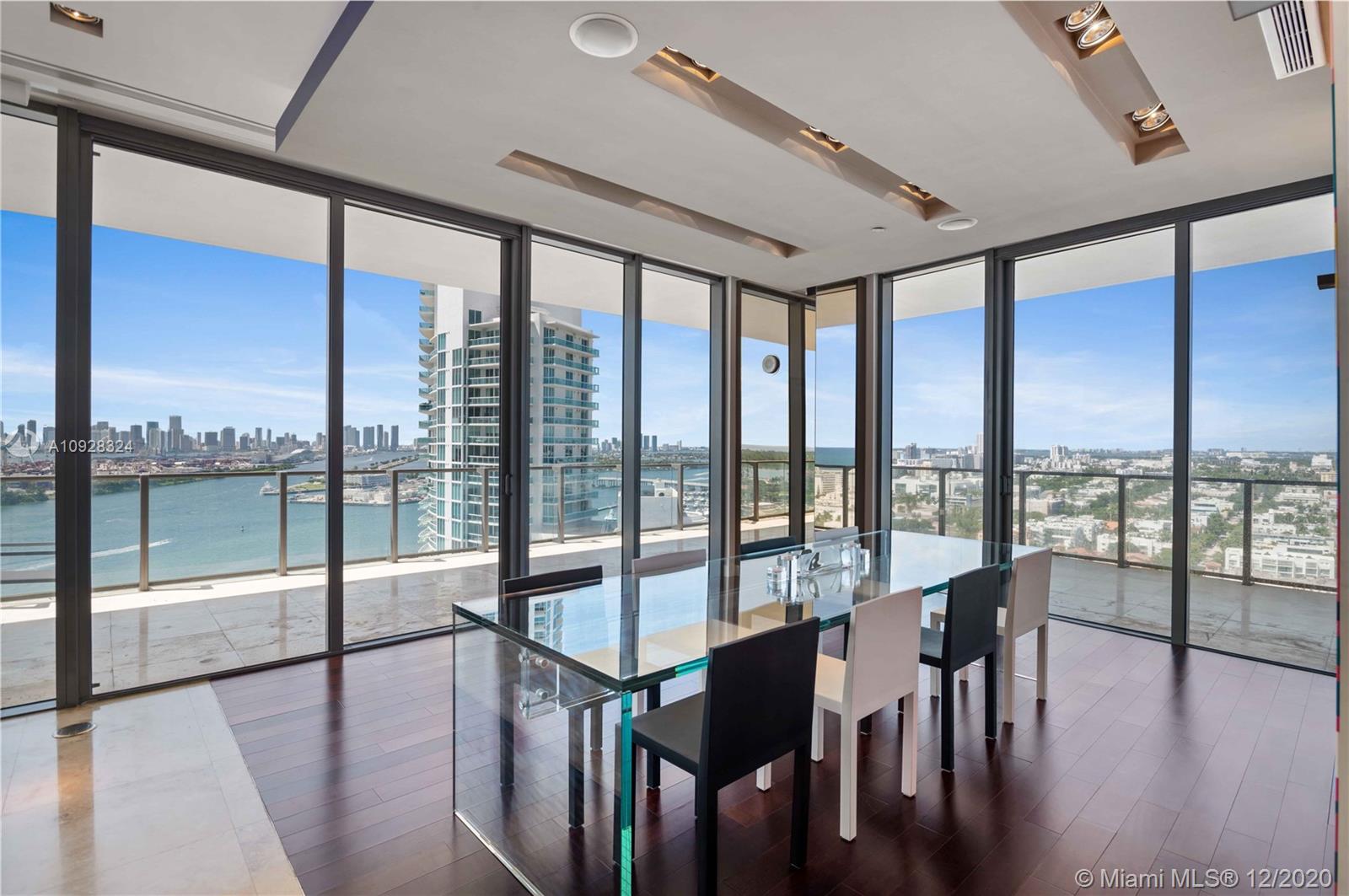 APOGEE CONDO - Residential