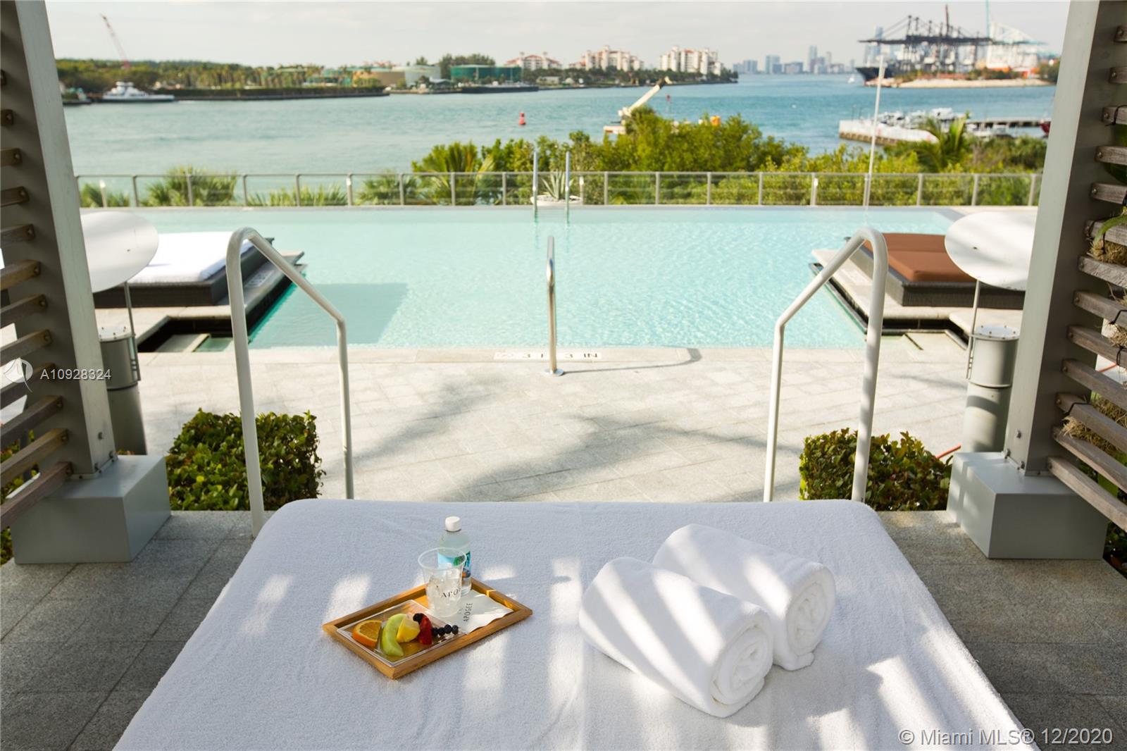 APOGEE CONDO - Residential