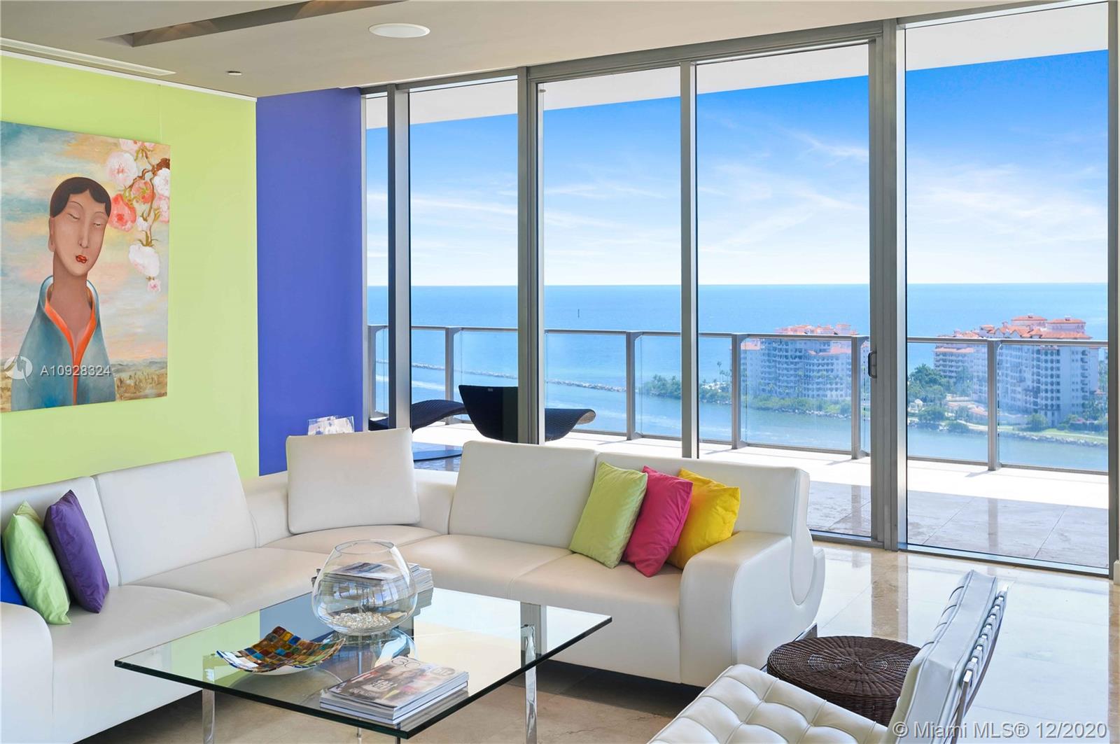 APOGEE CONDO - Residential