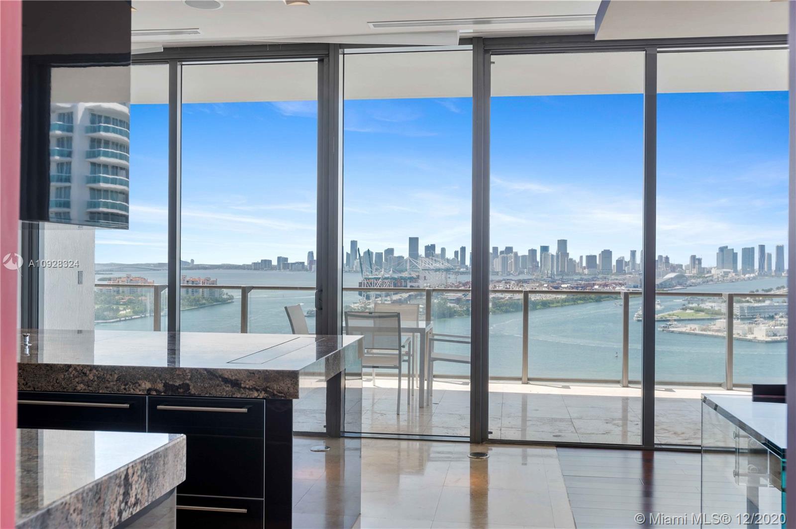 APOGEE CONDO - Residential