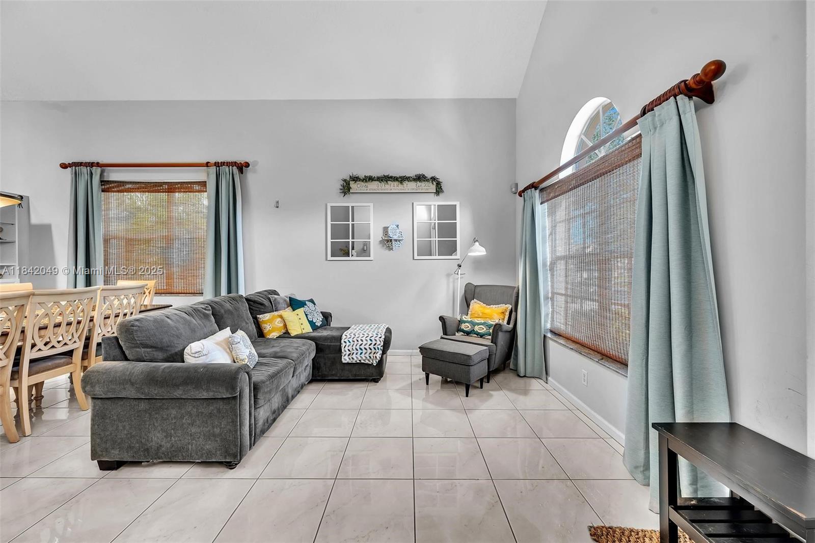 Sanctuary at Kensington - Residential