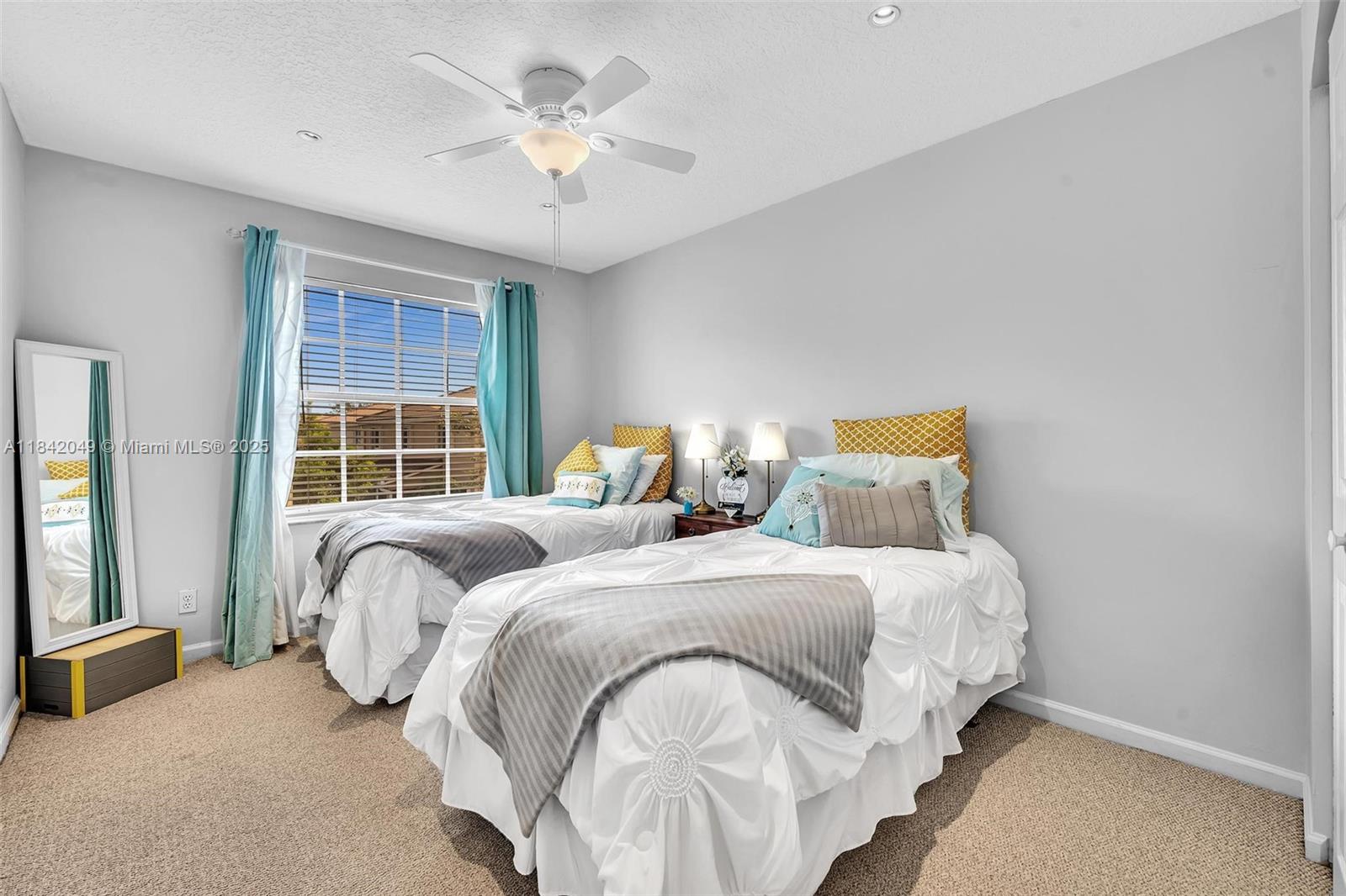 Sanctuary at Kensington - Residential