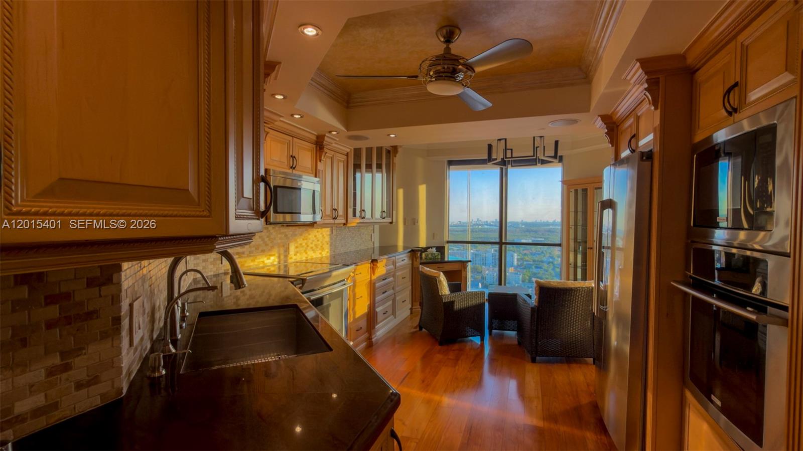 2000 ISL BLVD WILLIAMS IS - Residential Lease