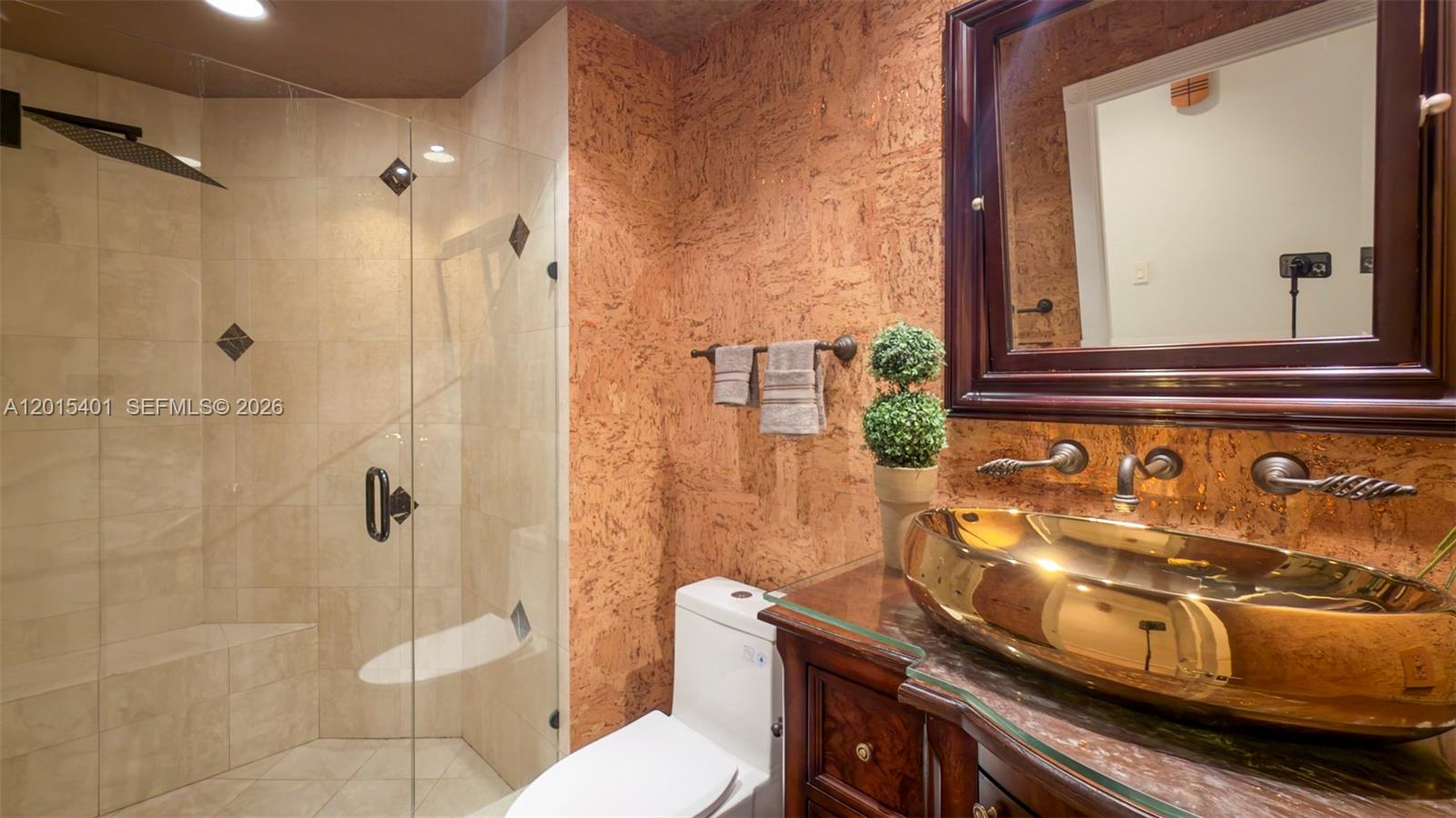 2000 ISL BLVD WILLIAMS IS - Residential Lease