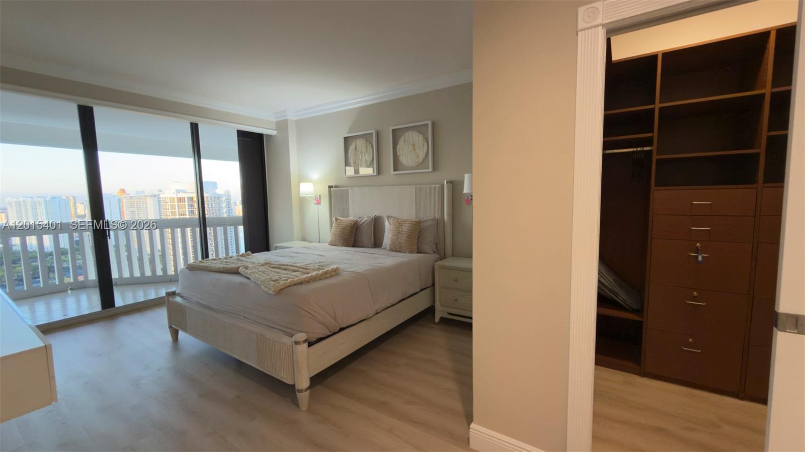 2000 ISL BLVD WILLIAMS IS - Residential Lease