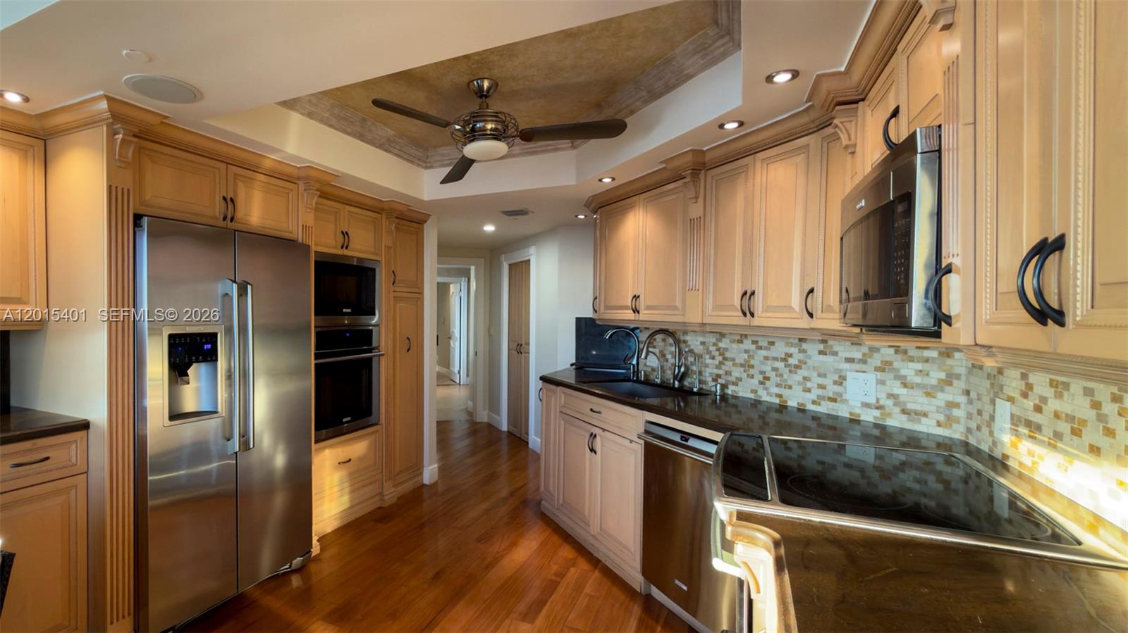 2000 ISL BLVD WILLIAMS IS - Residential Lease