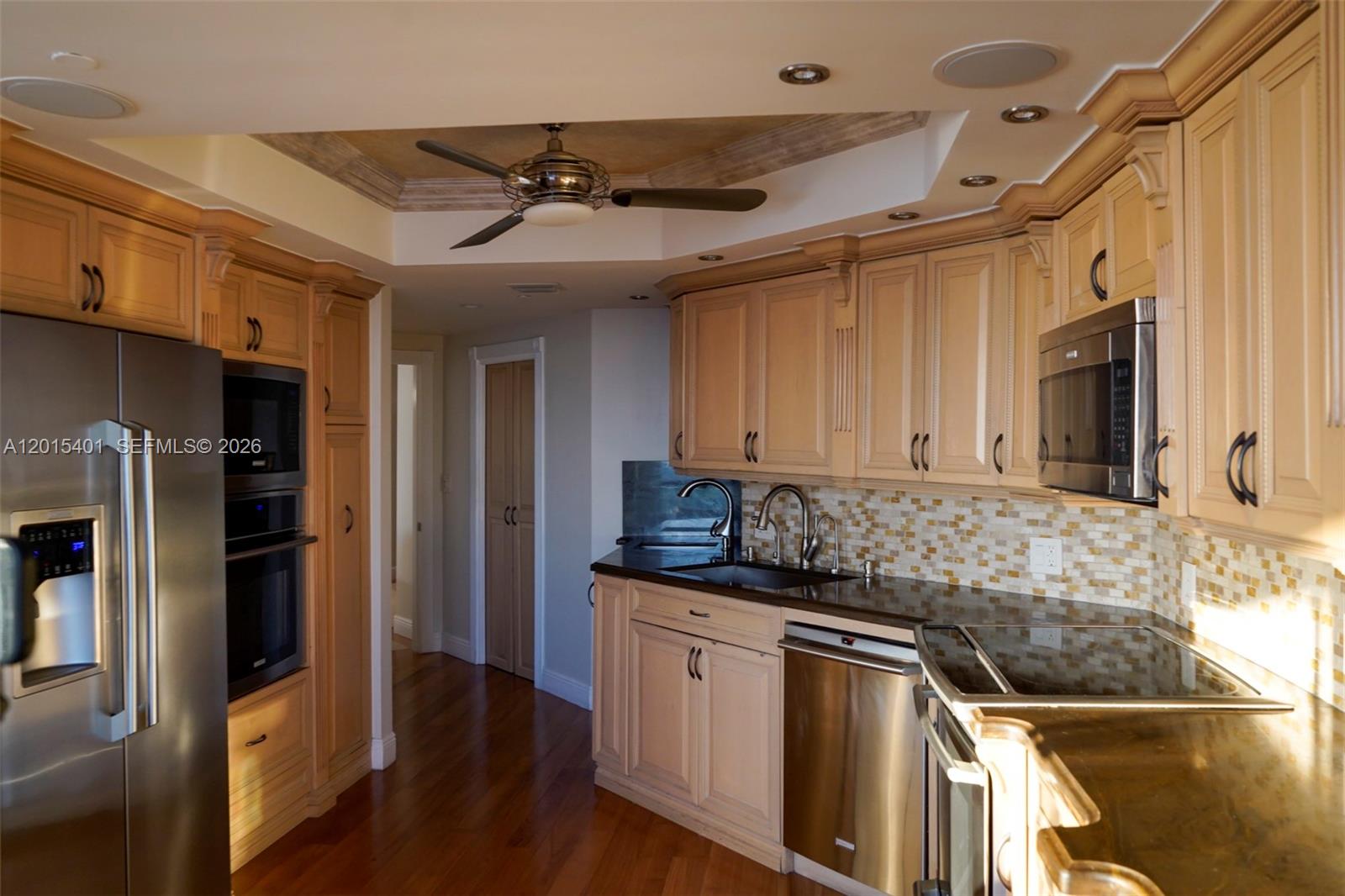 2000 ISL BLVD WILLIAMS IS - Residential Lease