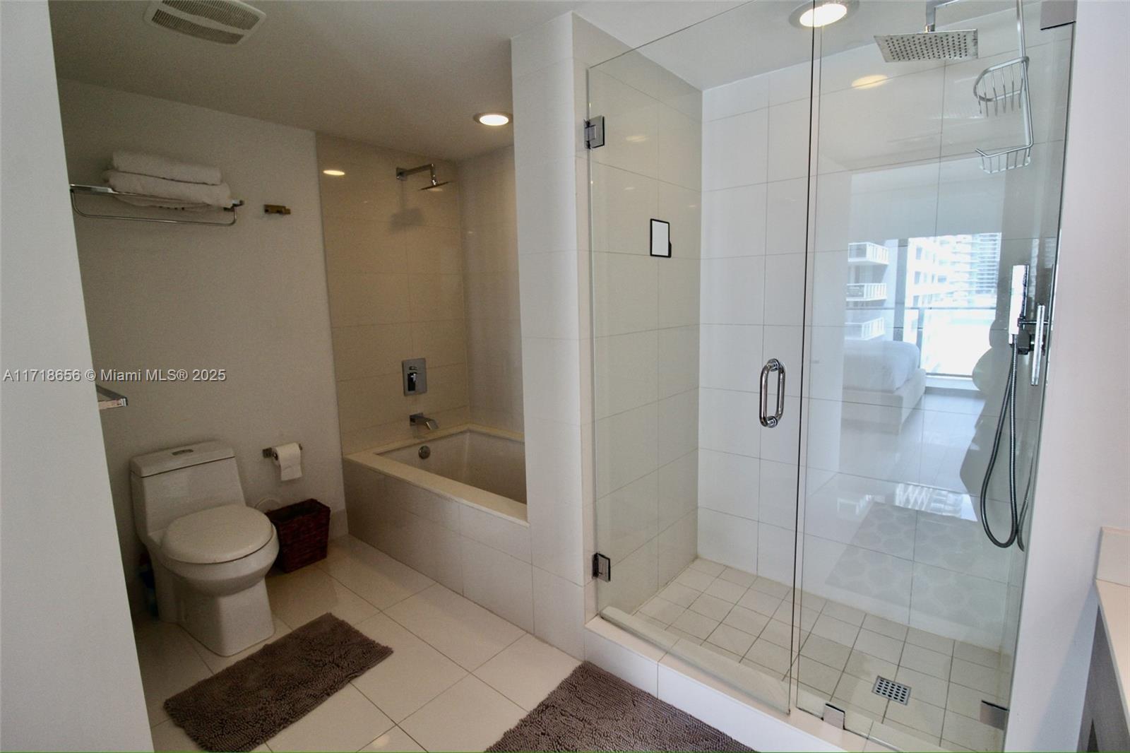 1300 S MIAMI AVENUE CONDO - Residential
