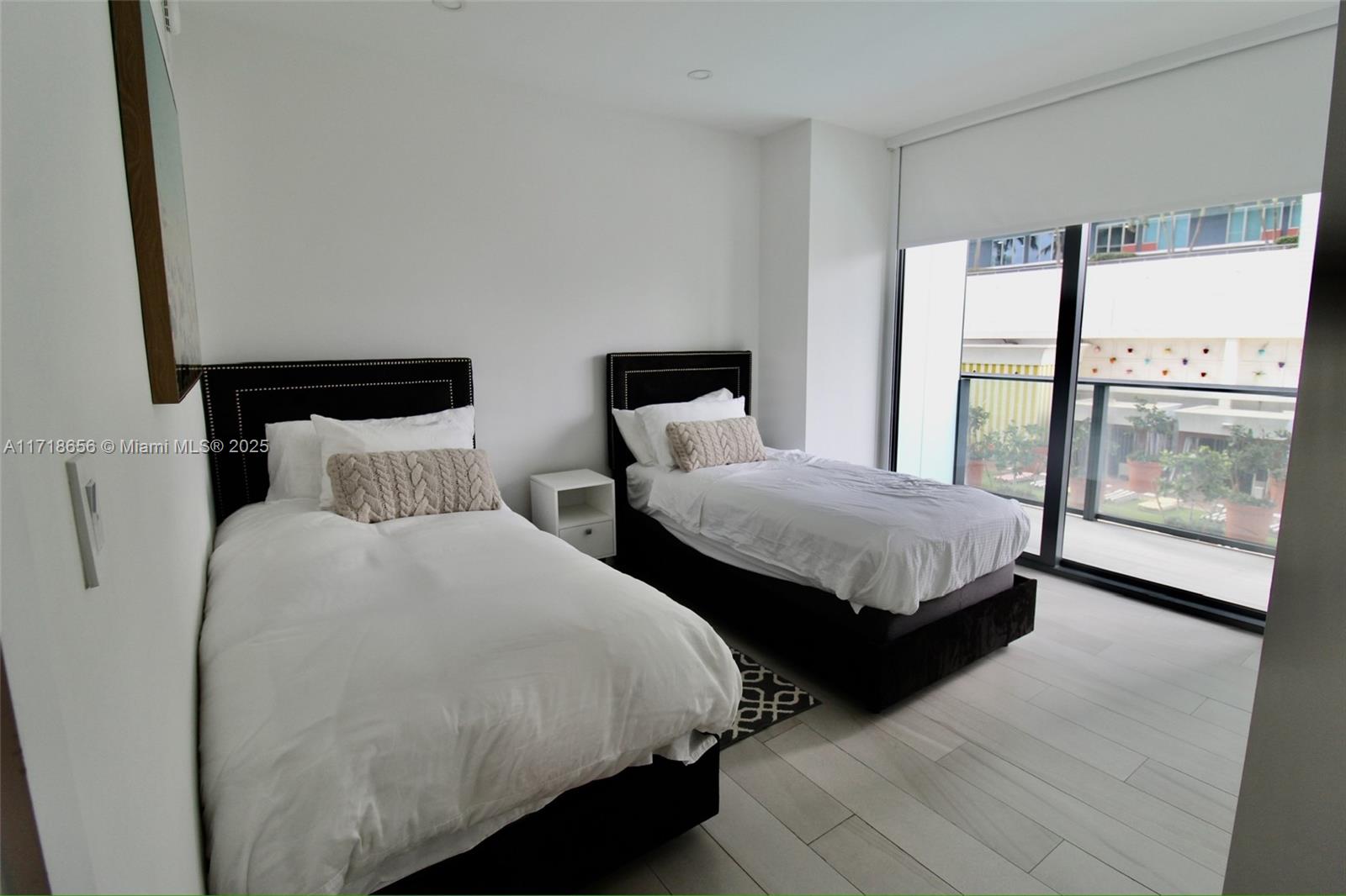 1300 S MIAMI AVENUE CONDO - Residential