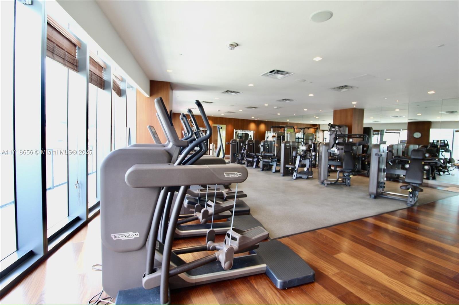 1300 S MIAMI AVENUE CONDO - Residential