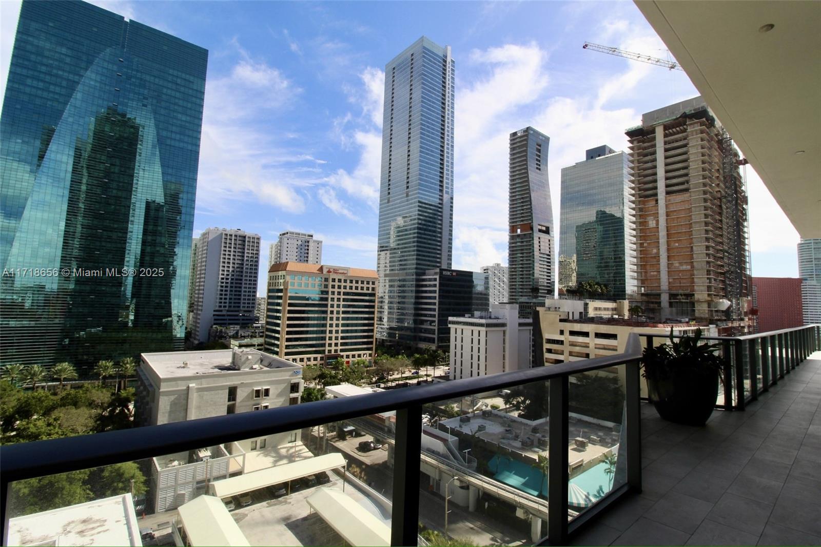 1300 S MIAMI AVENUE CONDO - Residential