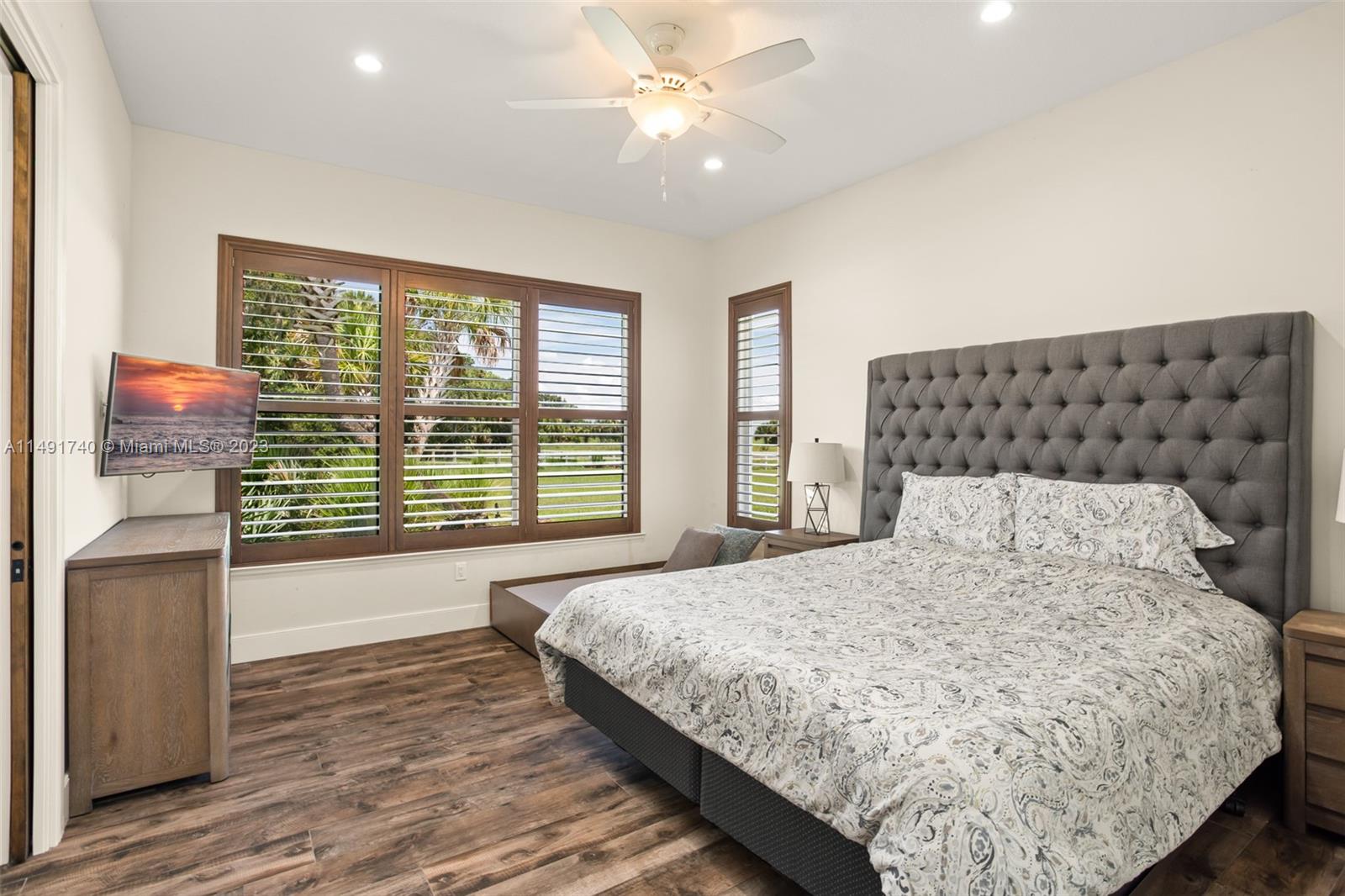 NO SUBDIVISION - Residential