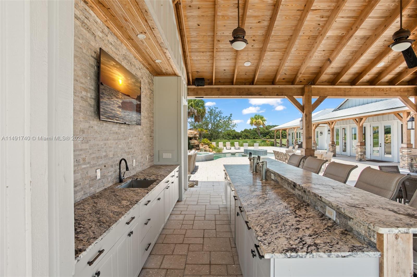 NO SUBDIVISION - Residential