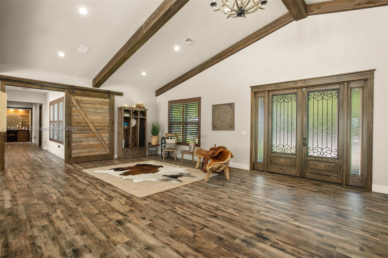 NO SUBDIVISION - Residential