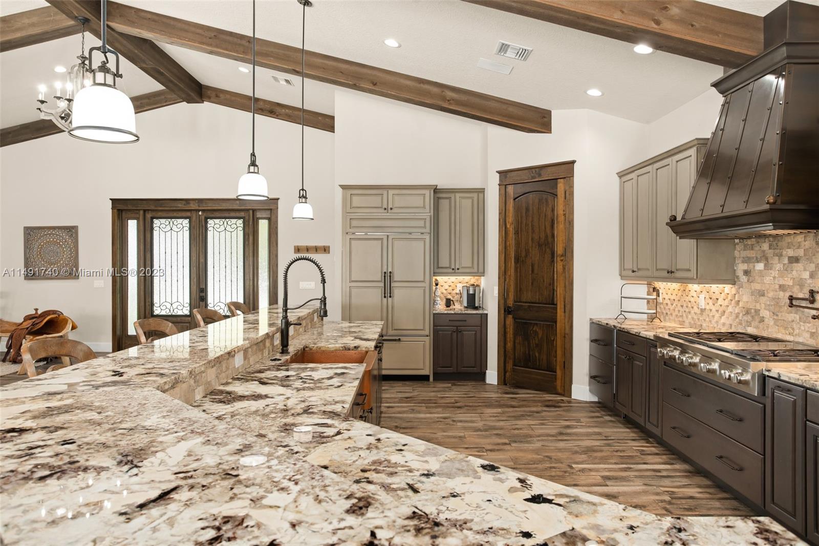 NO SUBDIVISION - Residential