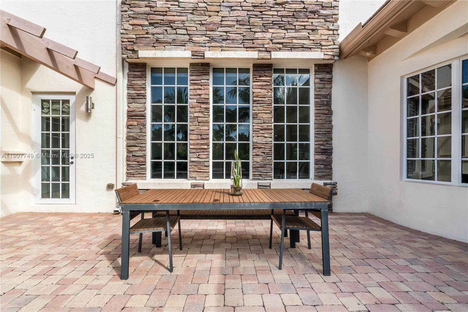 HERON BAY EAST - Residential Lease