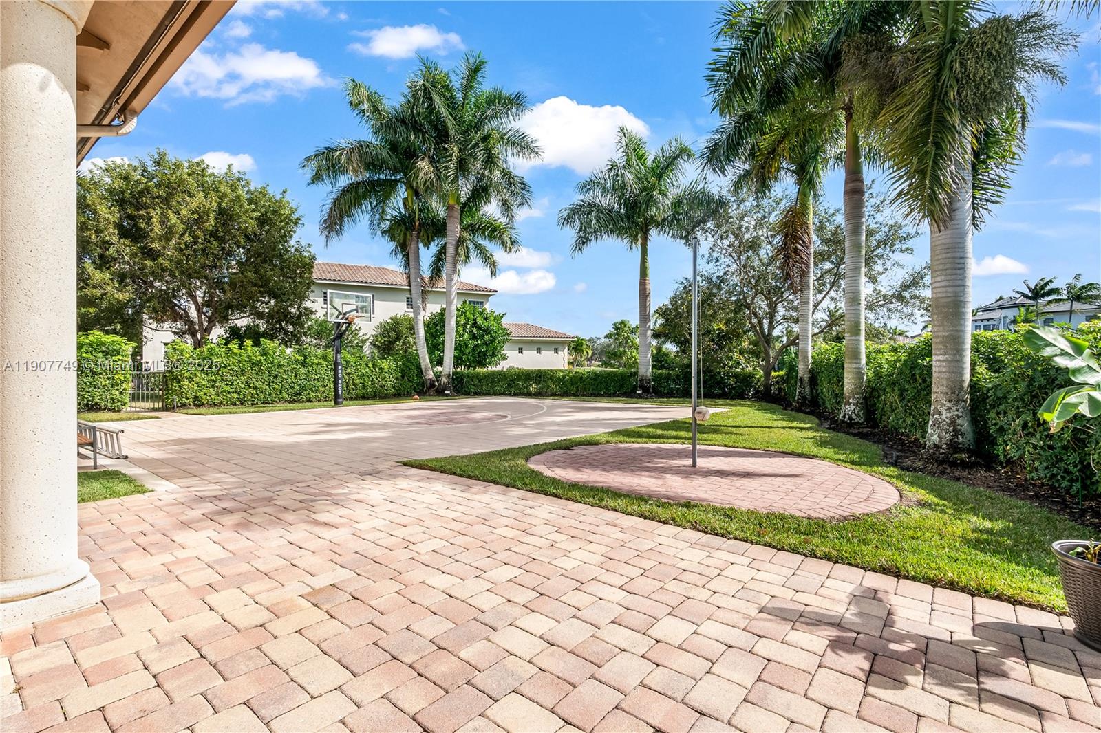 HERON BAY EAST - Residential Lease