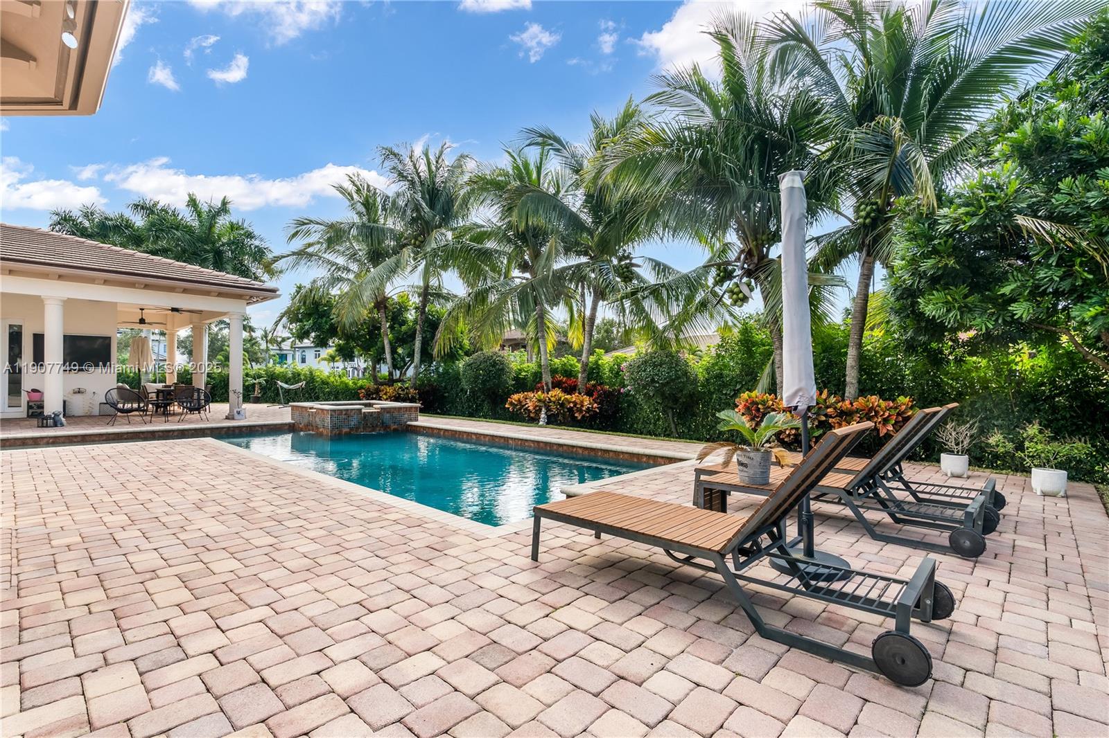 HERON BAY EAST - Residential Lease