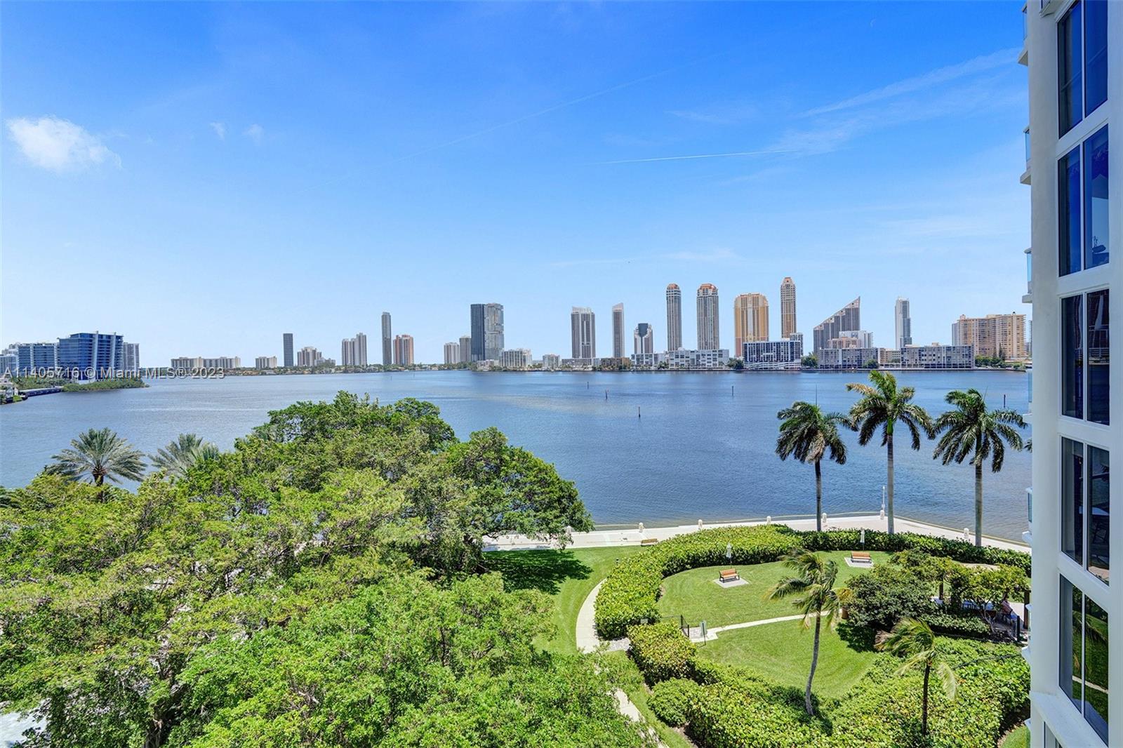 2600 ISL BLVD WILLIAMS IS - Residential