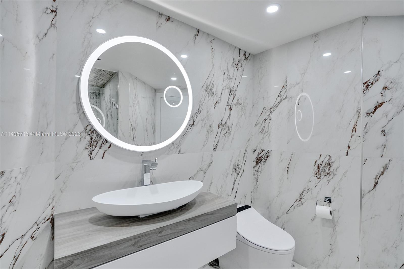 2600 ISL BLVD WILLIAMS IS - Residential