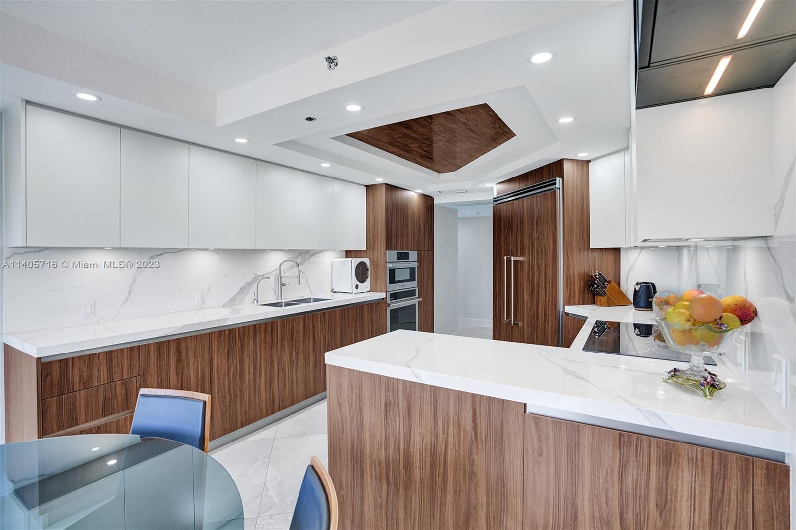 2600 ISL BLVD WILLIAMS IS - Residential