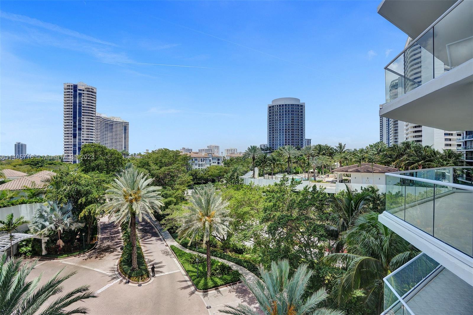 2600 ISL BLVD WILLIAMS IS - Residential