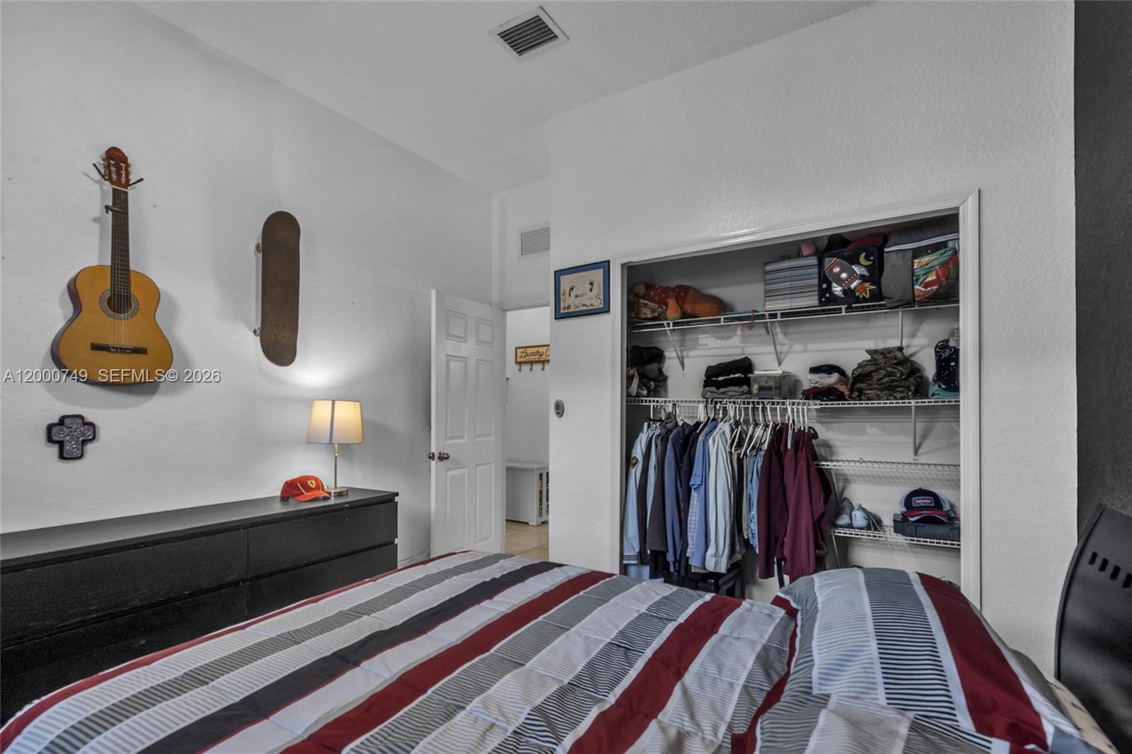 A H AT TURNPIKE SOUTH - Residential