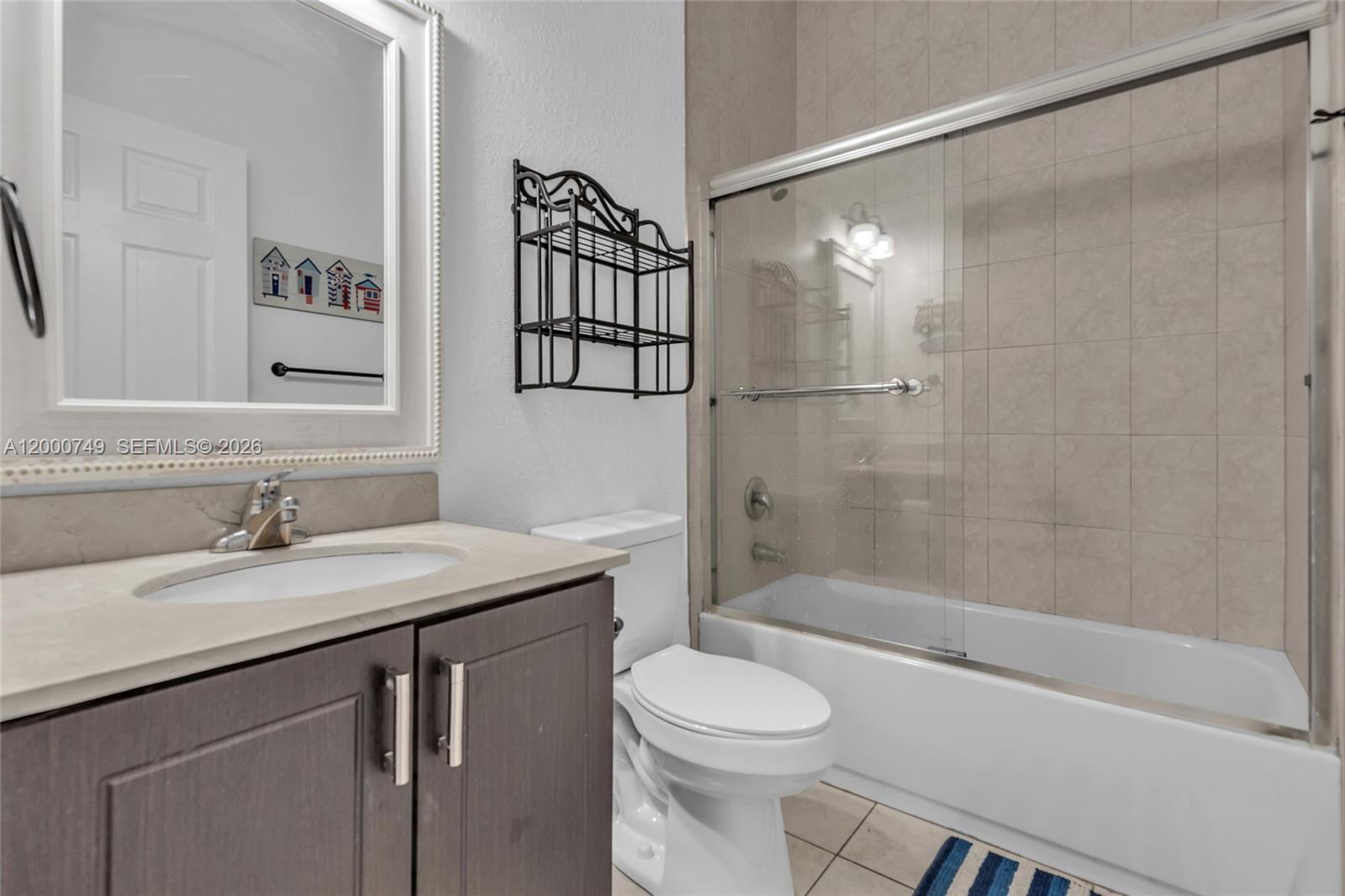 A H AT TURNPIKE SOUTH - Residential