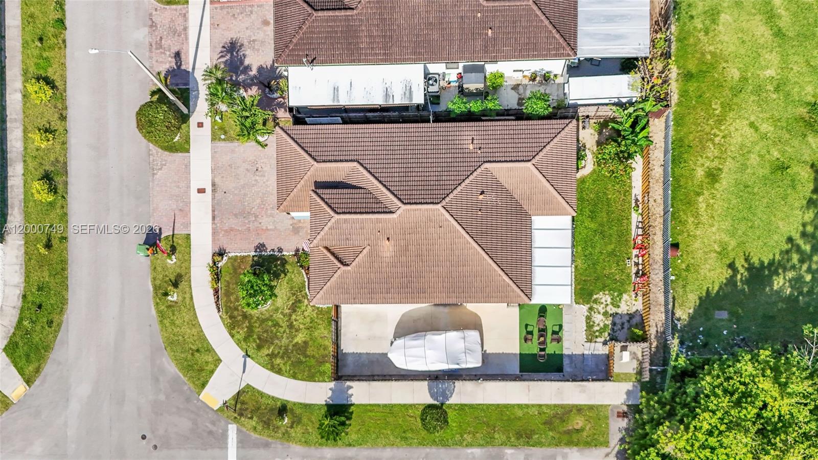 A H AT TURNPIKE SOUTH - Residential