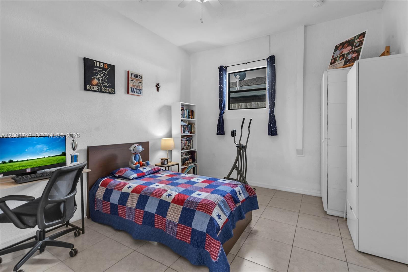 A H AT TURNPIKE SOUTH - Residential